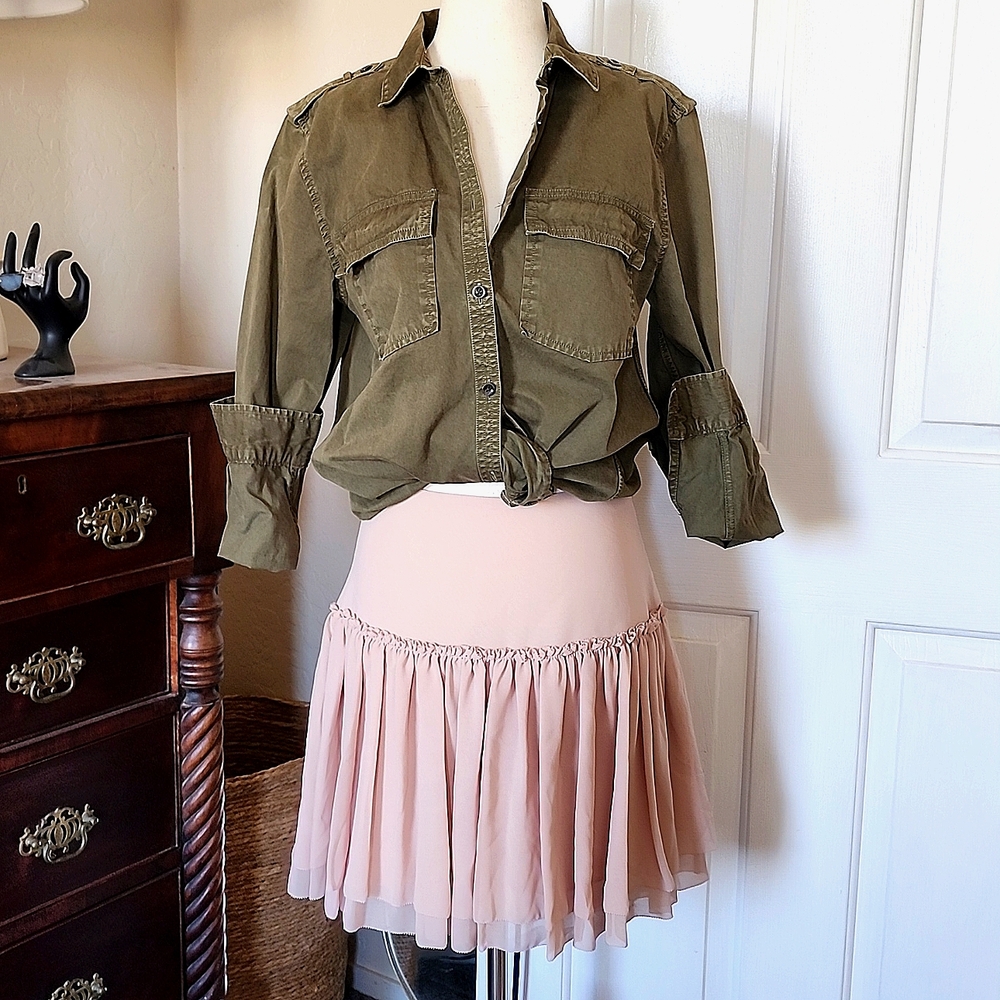 BANANA REPUBLIC MONOGRAM Blush Ruffle Mini Skirt